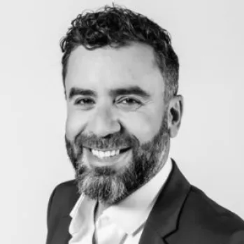 Nasrat Latif picture