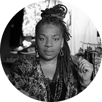 Perrine Yabi picture